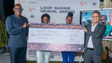 (L-R) Eric Muriuki, CEO of LOOP DFS, awards Dinnah Safari, a Black Mambas representative, the KSH 150,000 winning prize for the winning team. They are joined by Joy Mungai from Team Amani and Andy Luo, Financial Solution Director at Huawei. LOOP Safari Gravel Series Concludes at Vipingo Ridge